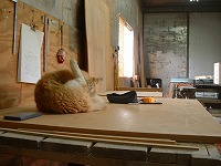 猫も和む作業台